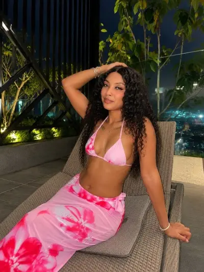 ROHANNA55